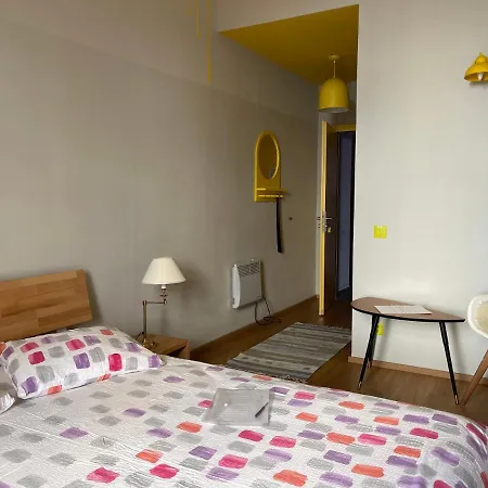 Πανσιόν Pardo Bar