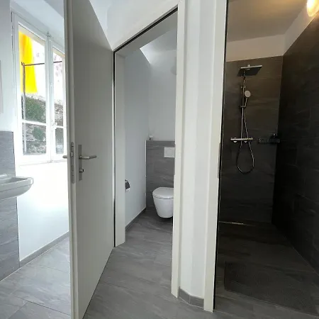 Pardo Bar בית הארחה לוקרנו