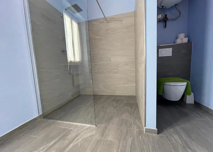 Pardo Bar Guest house 3*